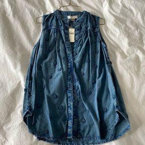 Anthropologie demim button up top xs